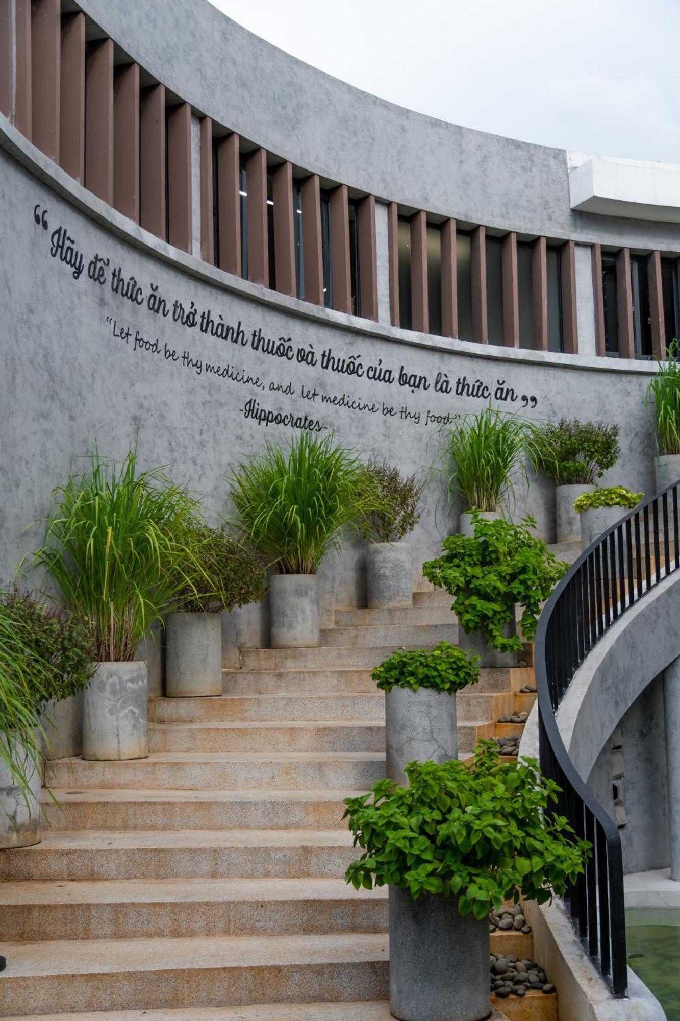 The Coffee City - Healing & Retreats Hotel Buon Ma Thuot Exterior photo